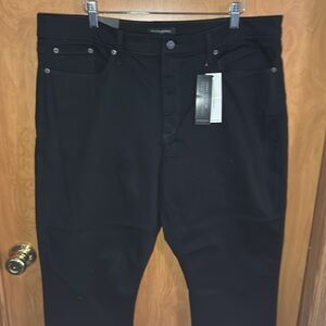 Banana Republic Black Skinny Mid rise Narrow leg jeans size 34/18